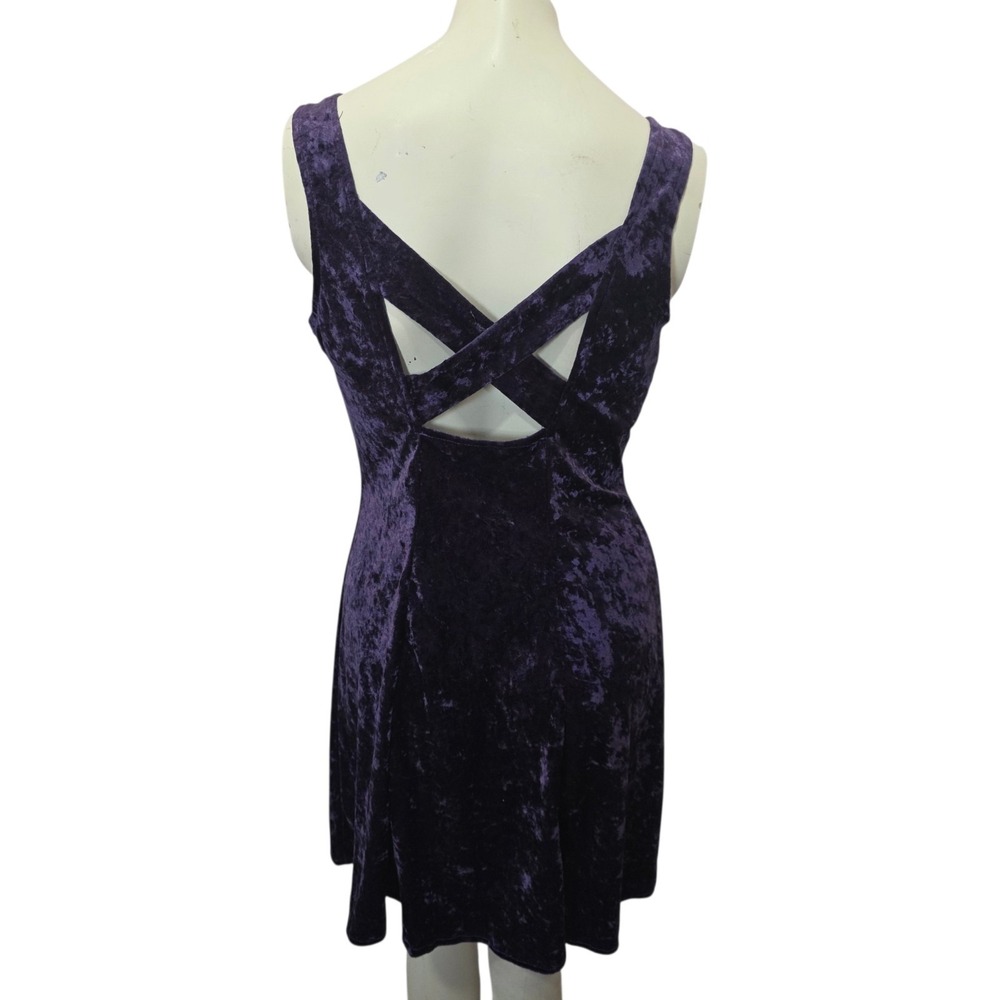 All That Jazz Purple Crushed Velvet Skater Dress Criss Cross Back Women's M 7/8 - Picture 3 of 5
